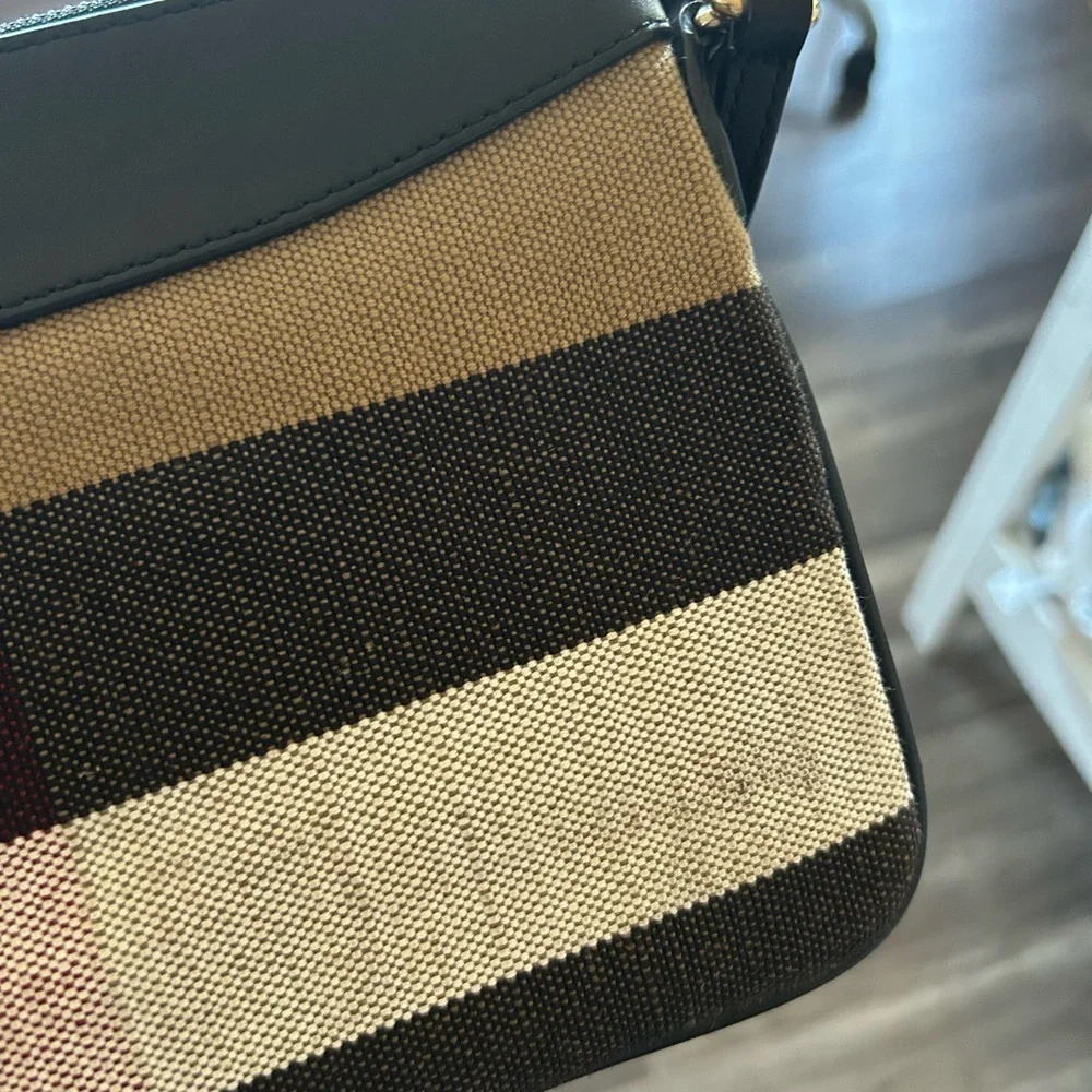 Authentic Burberry Black and Brown Checkered Women's Bag - Picture 7 of 12